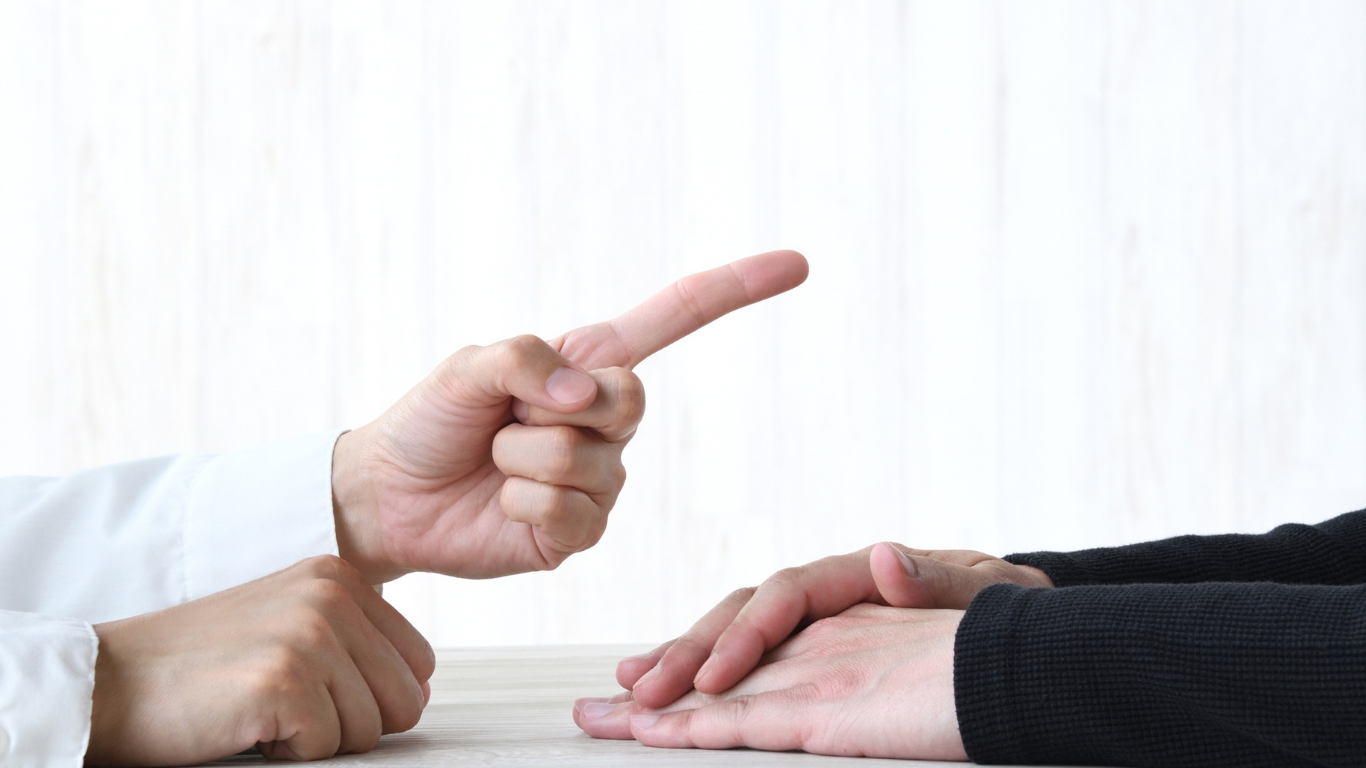 Gaslighting : Memanipulasi Hubungan untuk Menang